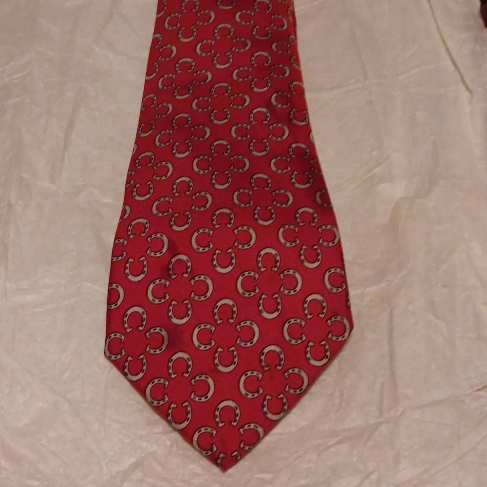 VINTAGE HERMES BURGUNDY & GREY HORSESHOE SILK TIE